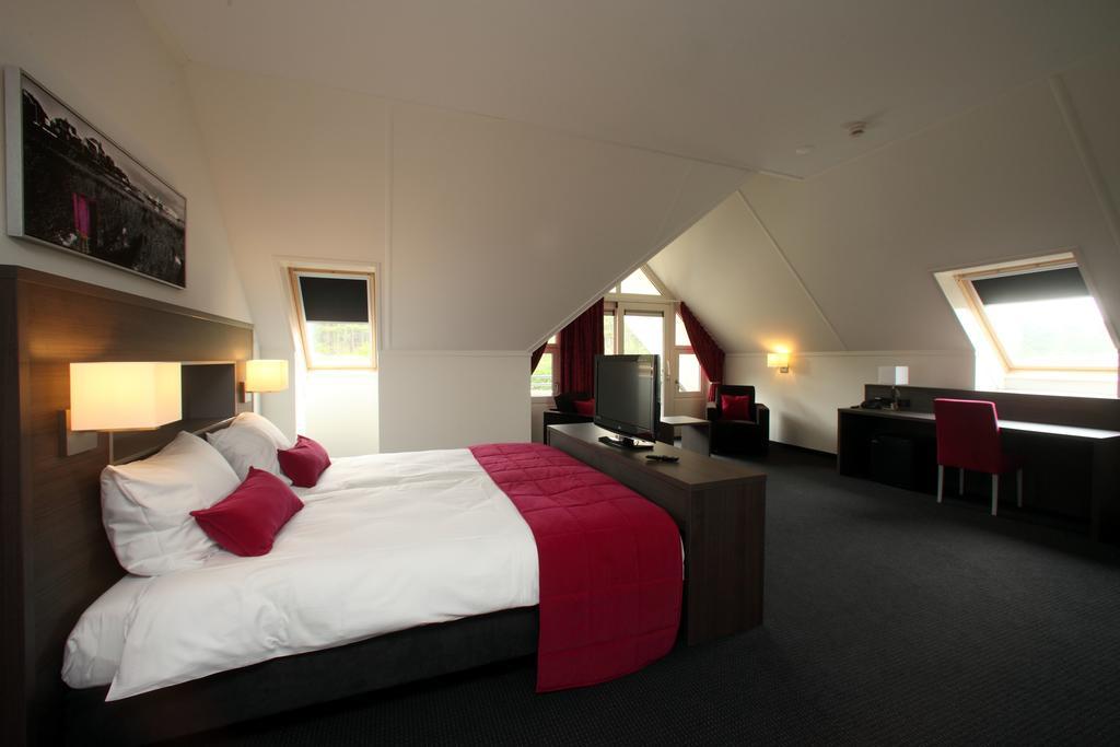 Hotel Bornholm West-Terschelling Oda fotoğraf