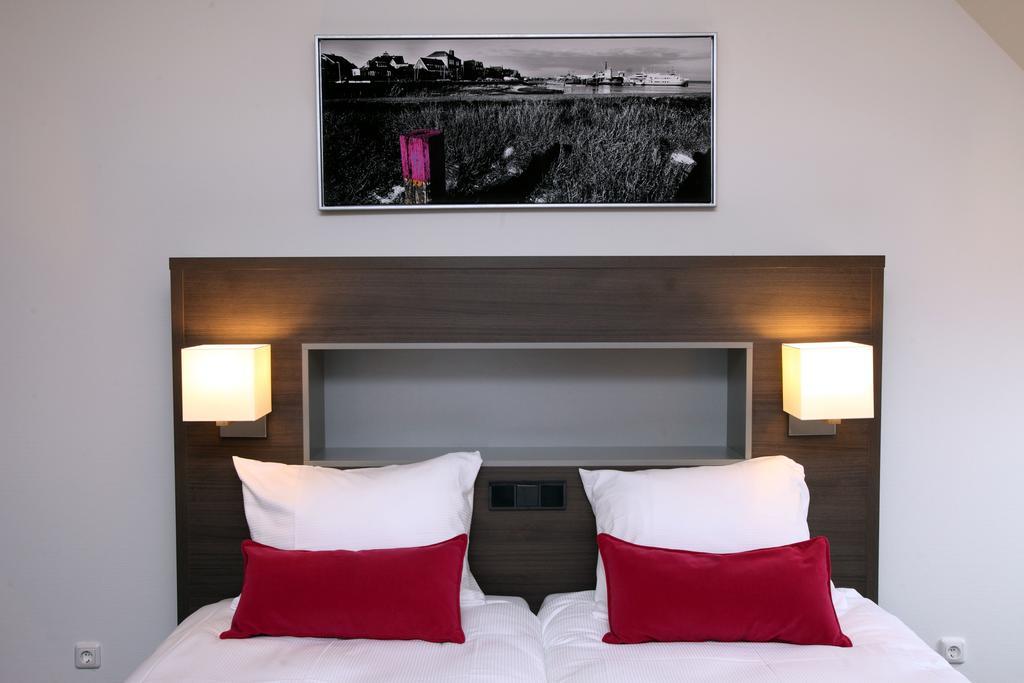 Hotel Bornholm West-Terschelling Oda fotoğraf